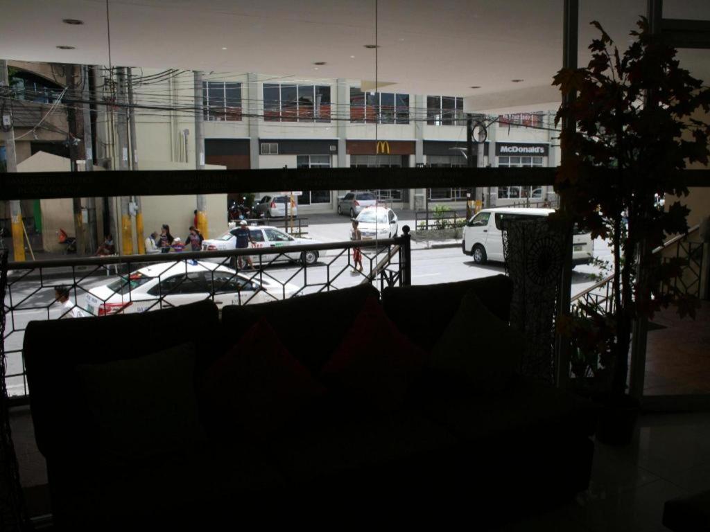 Sampaguita Suites Plaza Garcia Cebu Esterno foto
