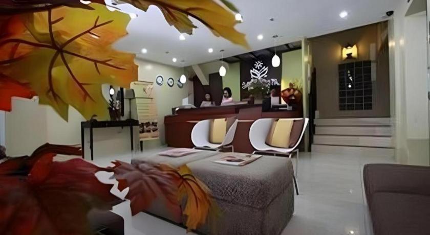 Sampaguita Suites Plaza Garcia Cebu Esterno foto